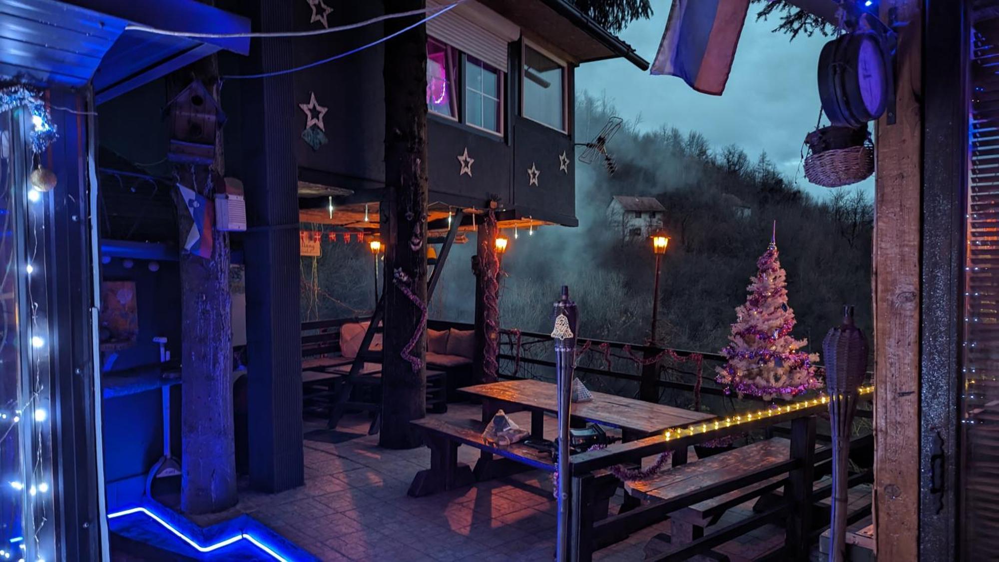 Tree House Apartment วิโซโค ภายนอก รูปภาพ